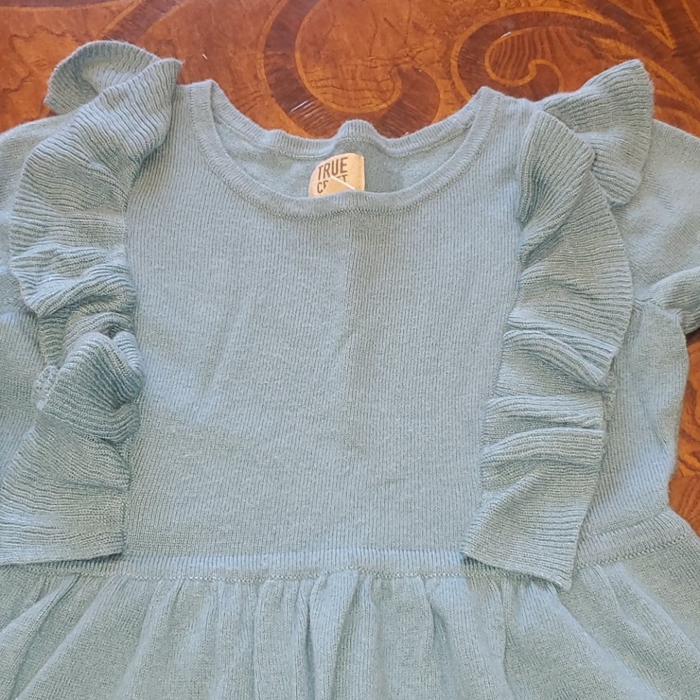 Dress - Picture 3 of 5